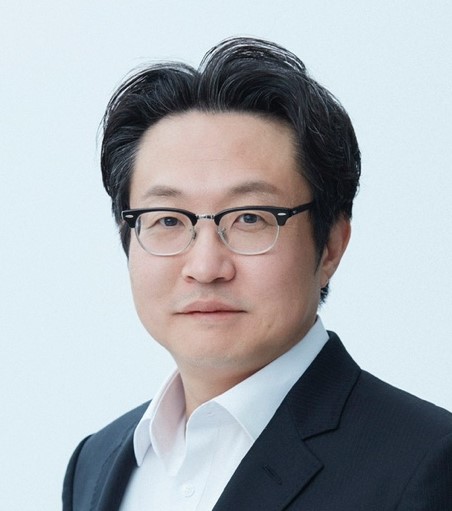 저자 사진